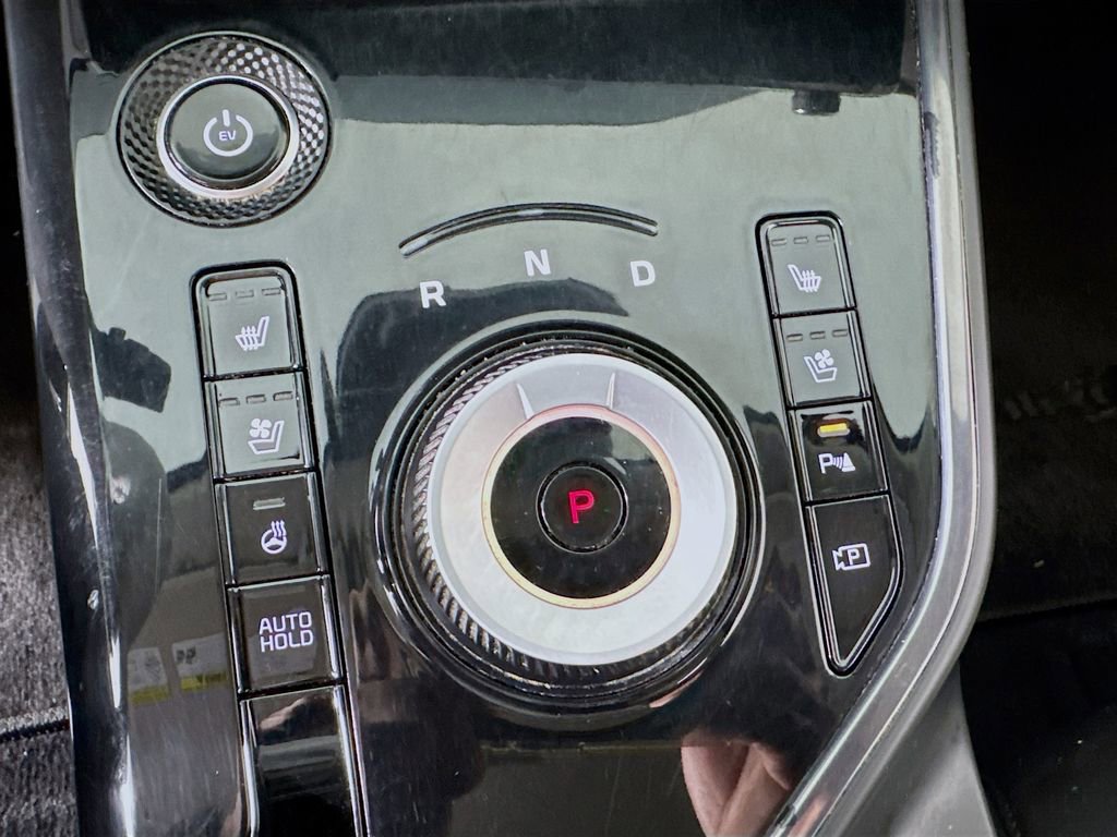 Used 2023 Kia Niro Wave w/ Wave Preserve Package image 14