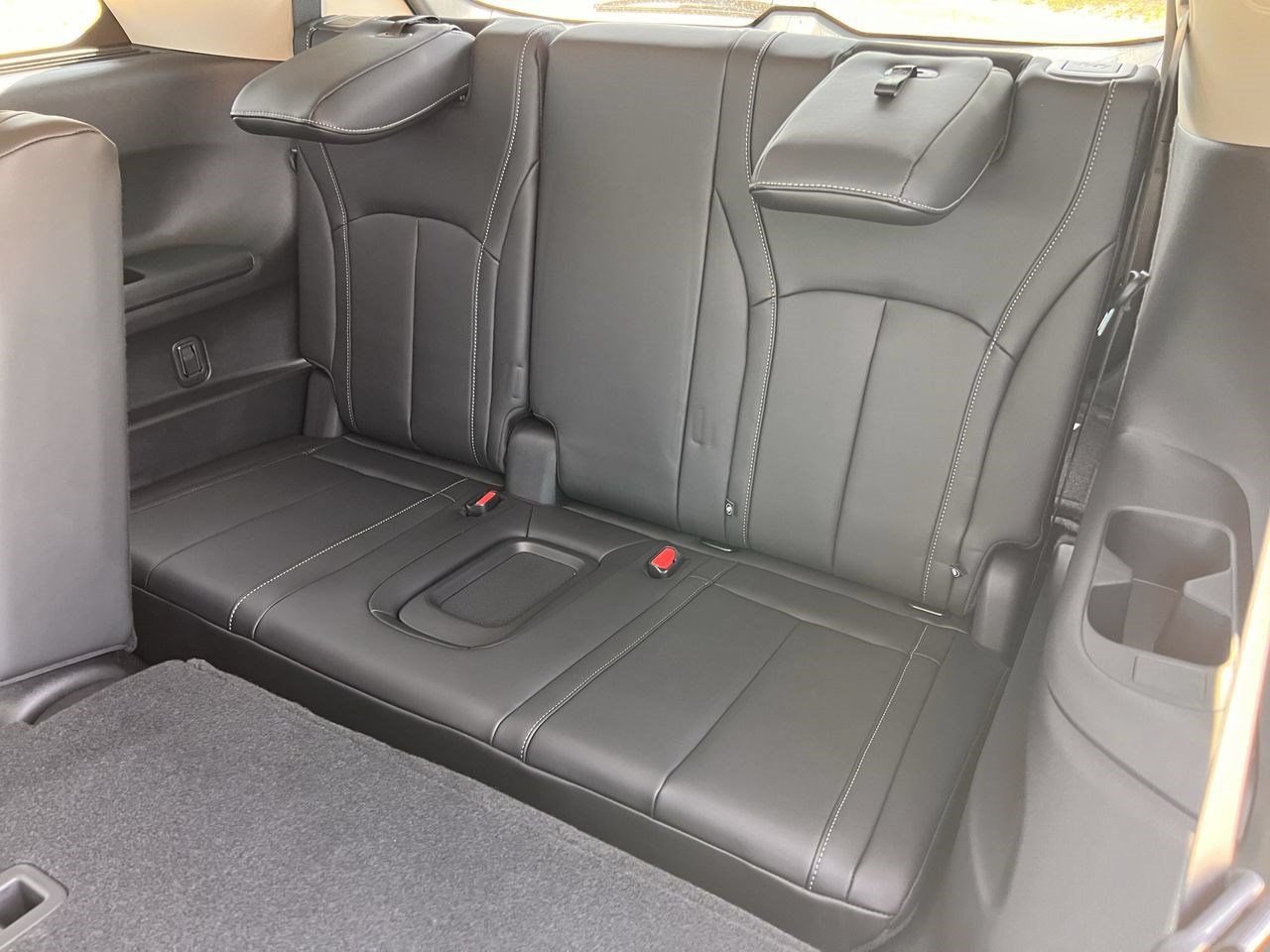 New 2027 INFINITI QX60 Luxe w/ Cargo Package FWD image 29