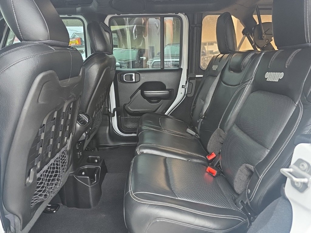 Used 2018 Jeep Wrangler Unlimited Rubicon image 17