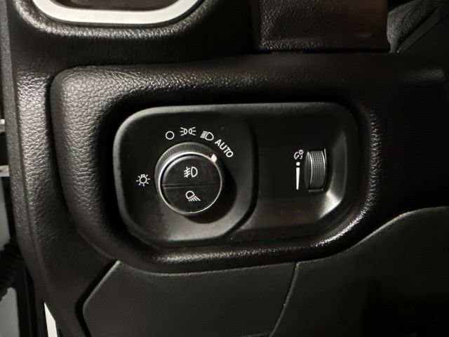 Used 2022 RAM 3500 Big Horn w/ Level C Equiment Group AWD/4WD image 7