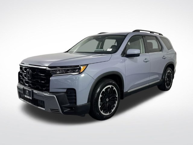 Certified 2026 Honda Pilot Touring image 2