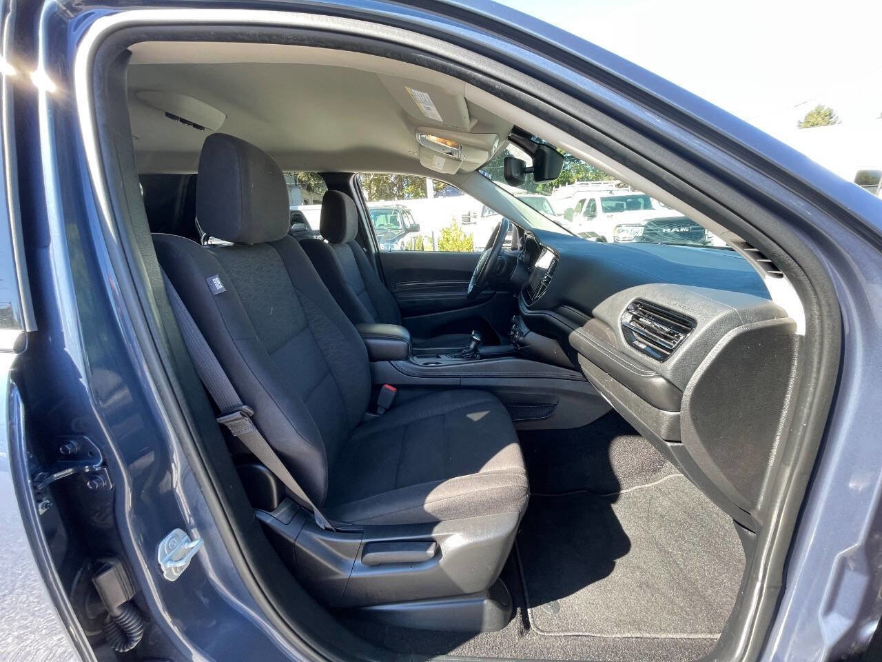 Used 2021 Dodge Durango SXT image 33