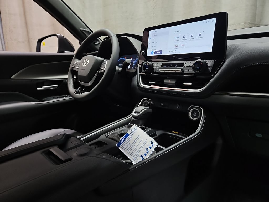 New 2026 Toyota Grand Highlander AWD Hybrid image 30