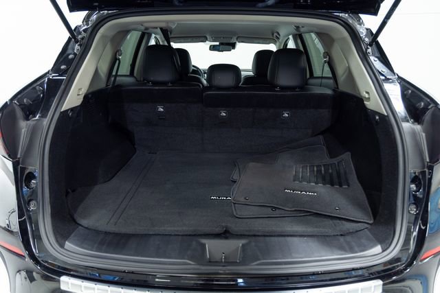 Used 2024 Nissan Murano SV AWD/4WD image 9