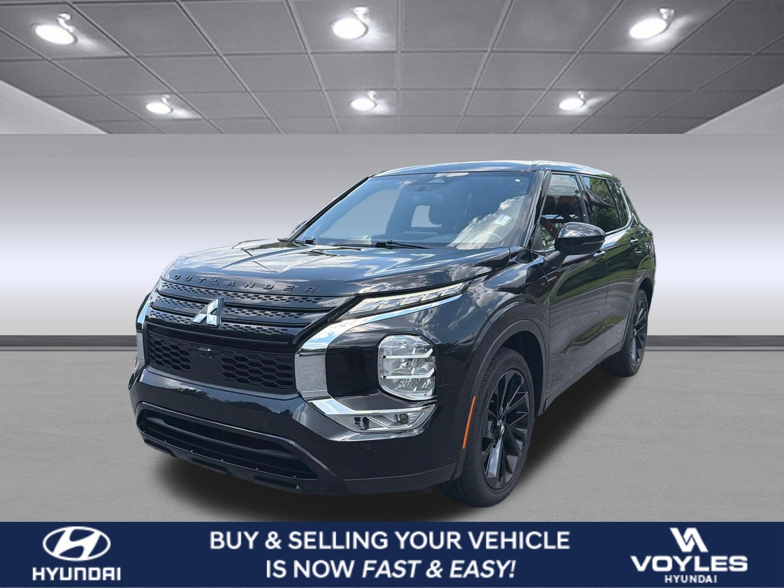 Used 2022 Mitsubishi Outlander SE FWD image 1