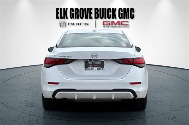 Used 2025 Nissan Sentra SV image 5