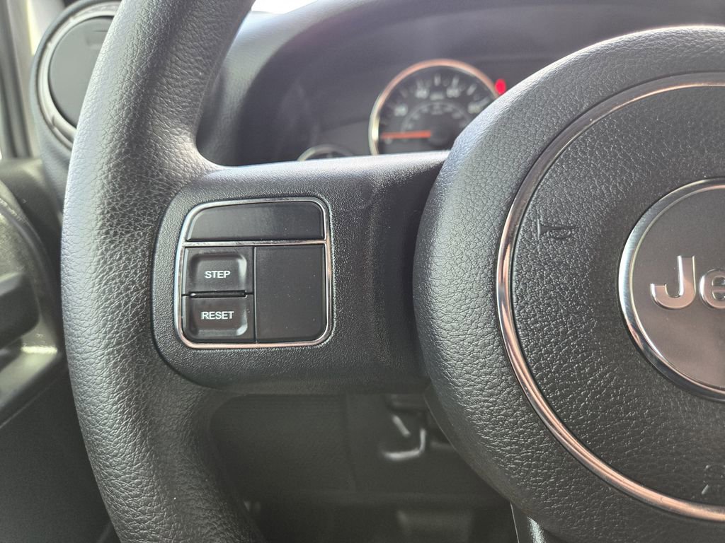 Used 2016 Jeep Wrangler Unlimited Sport image 27