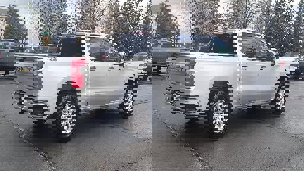 Used 2022 Chevrolet Silverado 1500 Custom image 9