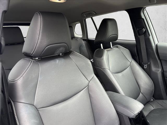 Certified 2025 Toyota Corolla Cross XLE FWD image 29