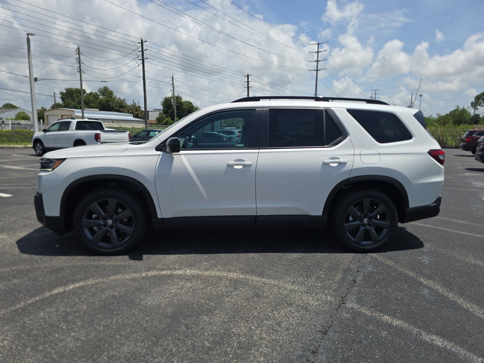 New 2026 Honda Pilot Sport image 6