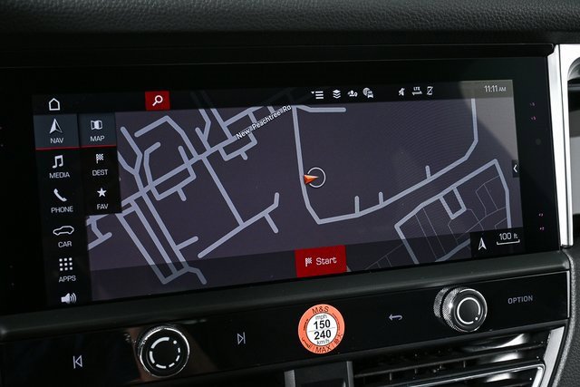 New 2025 Porsche Macan image 15