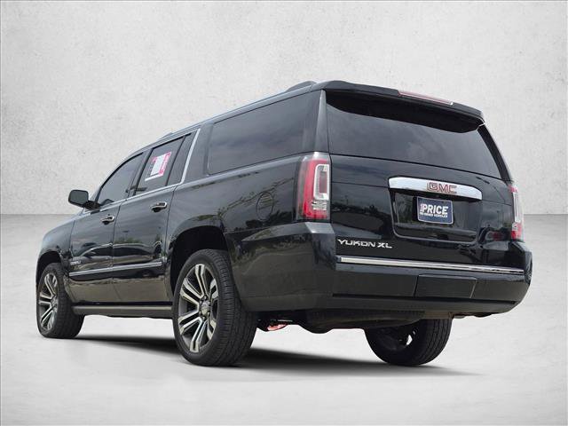 Used 2019 GMC Yukon XL Denali w/ Denali Ultimate Package AWD/4WD image 7