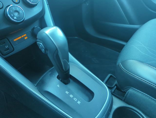 Used 2022 Chevrolet Trax LT w/ Midnight Edition image 31