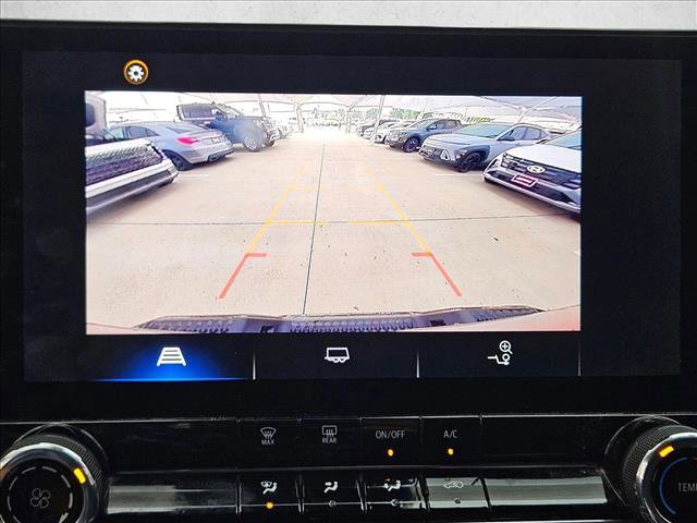 Used 2024 Chevrolet Colorado Trail Boss w/ Advanced Trailering Package AWD/4WD image 10