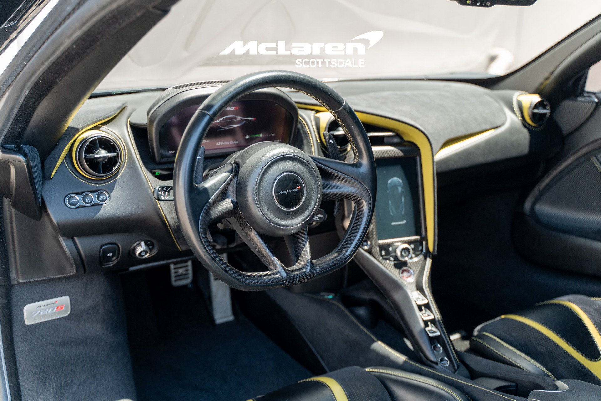 Used 2018 McLaren 720S Performance RWD image 13