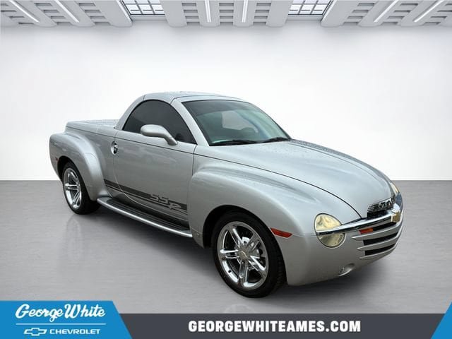 Used 2006 Chevrolet SSR w/ Preferred Equipment Group