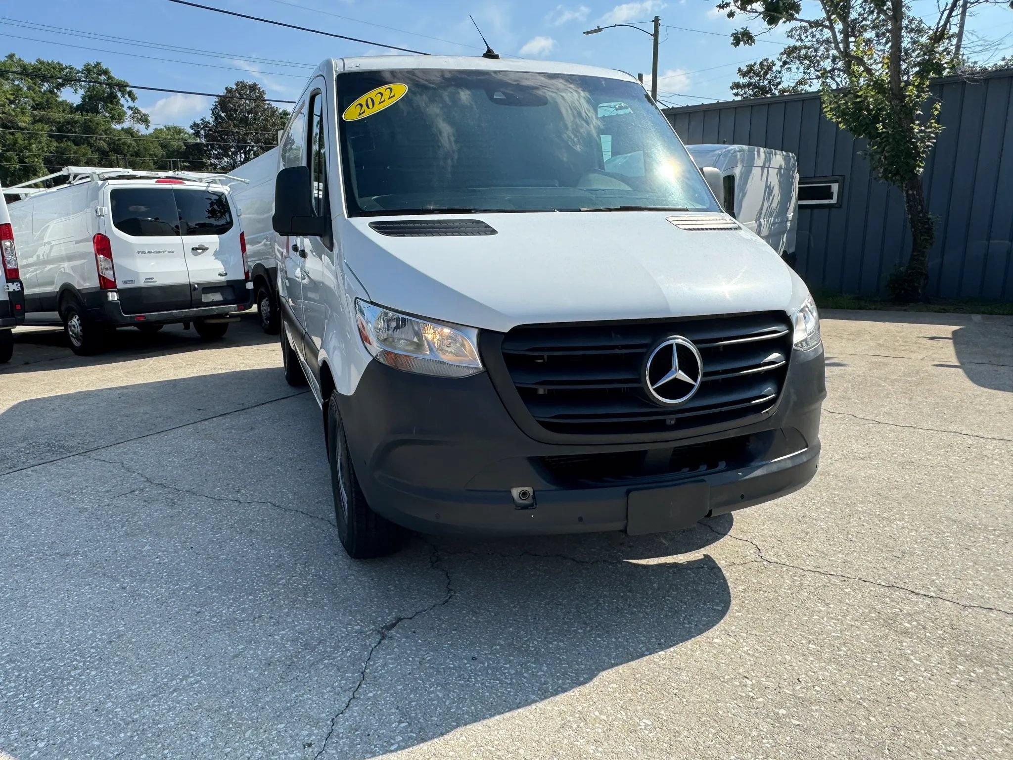 Used 2022 Mercedes-Benz Sprinter 1500 image 3