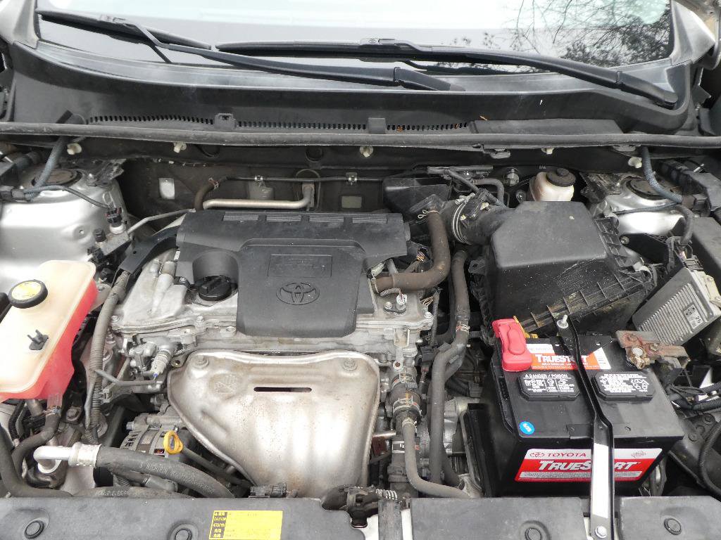 Used 2013 Toyota RAV4 Limited image 25