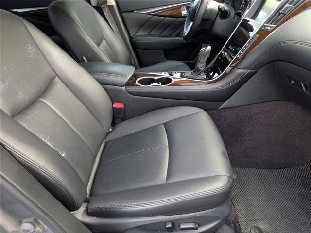 Used 2019 INFINITI Q50 Luxe w/ Cargo Package (L96) RWD image 19