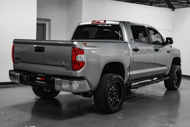 Used 2019 Toyota Tundra SR5 w/ SR5 Upgrade Package AWD/4WD image 7