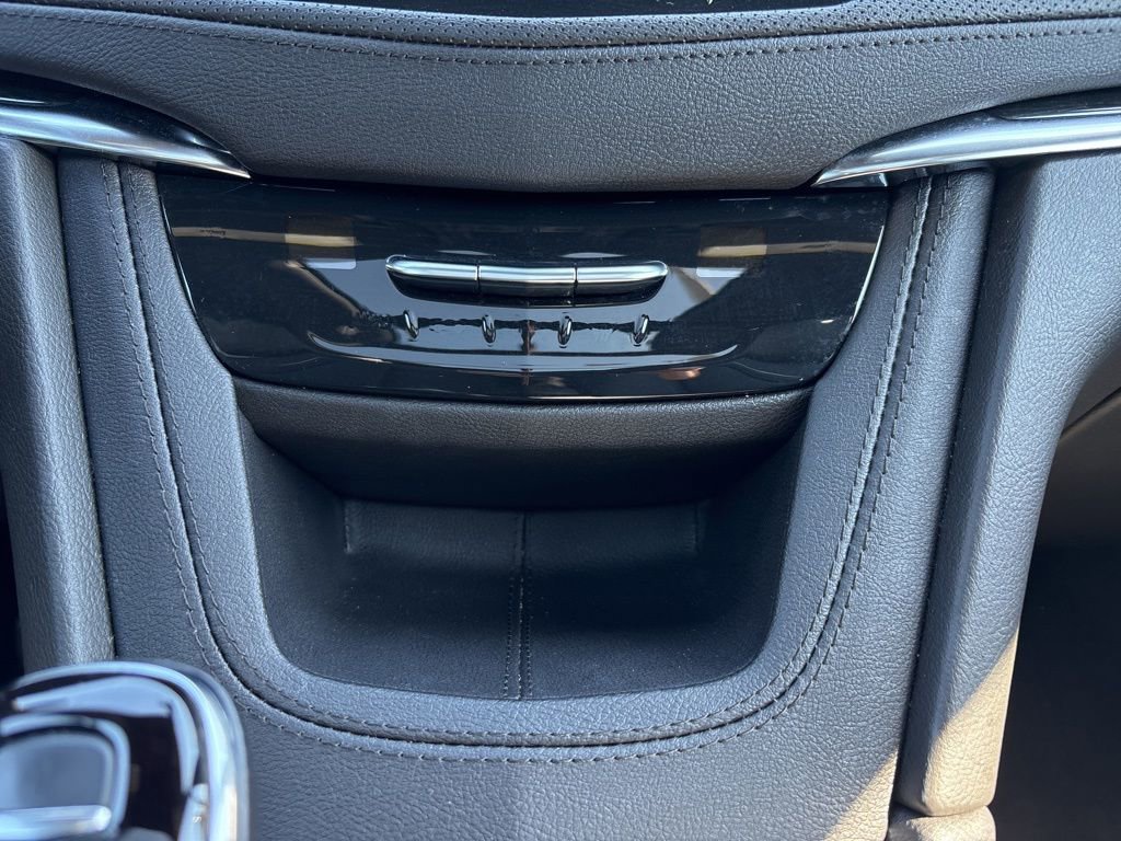 Used 2022 Cadillac XT5 Premium Luxury image 24