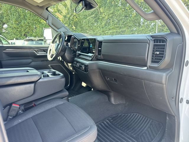 Used 2025 Chevrolet Silverado 2500 LT w/ Safety Package AWD/4WD image 28