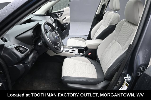 Used 2023 Subaru Forester Premium AWD/4WD image 14