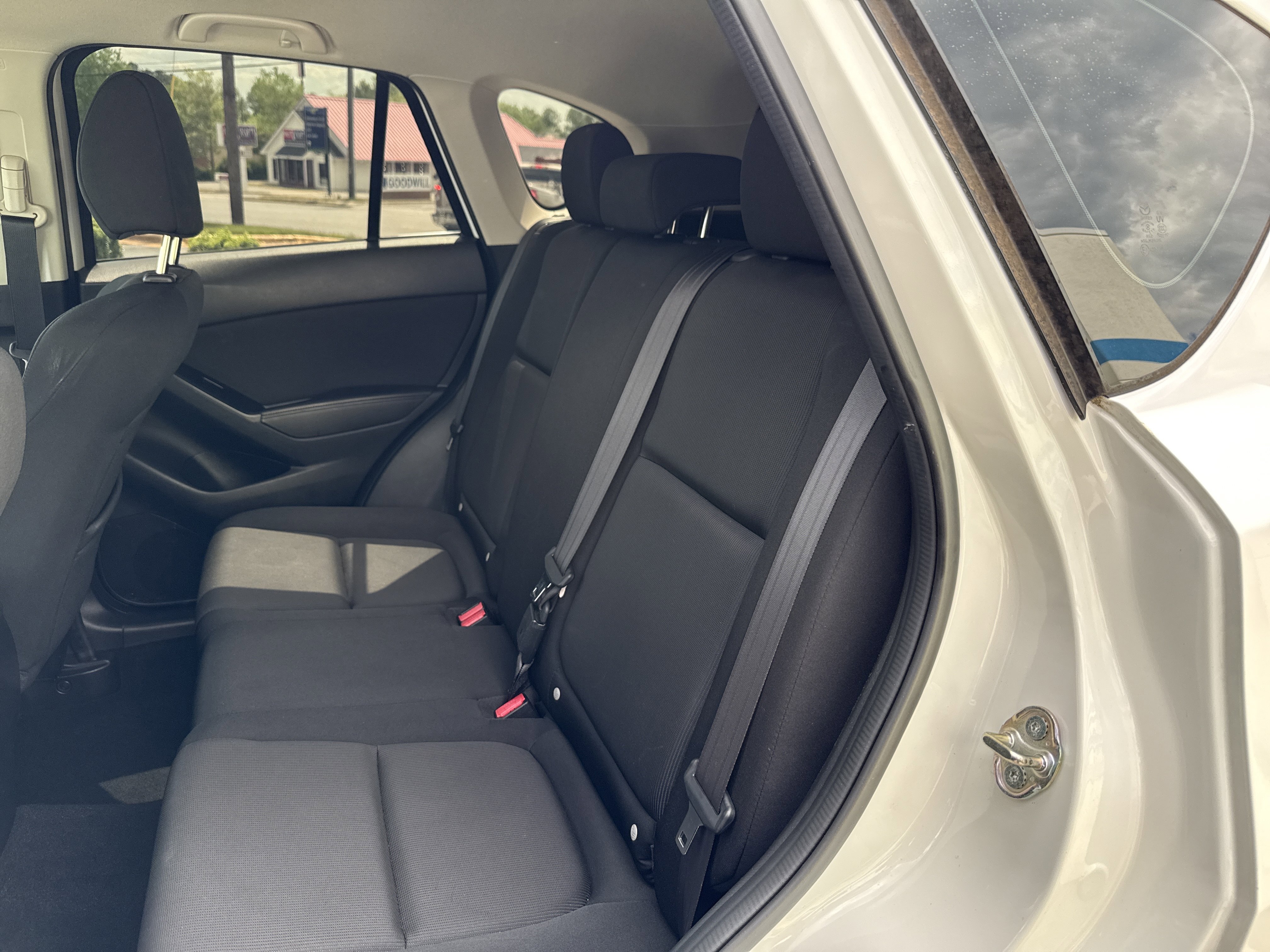 Used 2016 MAZDA CX-5 Sport image 31