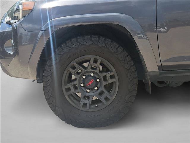 Used 2023 Toyota 4Runner SR5 Premium w/ Moonroof Package RWD image 21