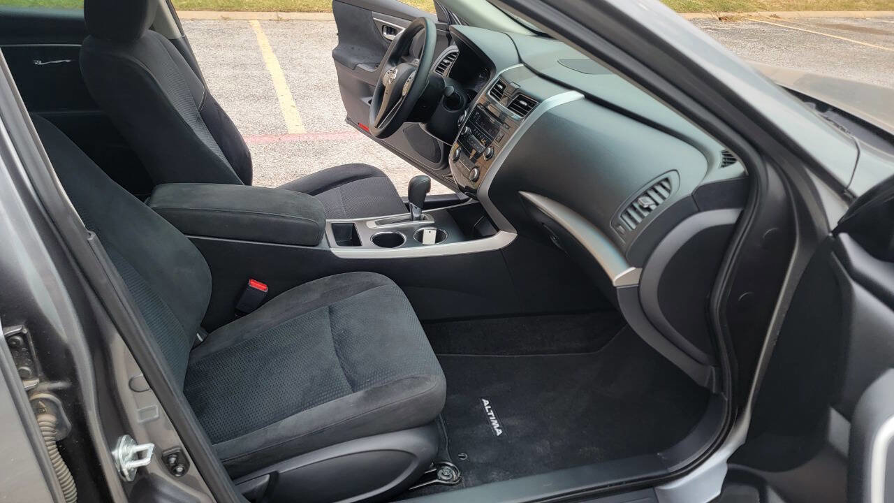 Used 2015 Nissan Altima 2.5 S w/ Power Driver Seat Package FWD image 18