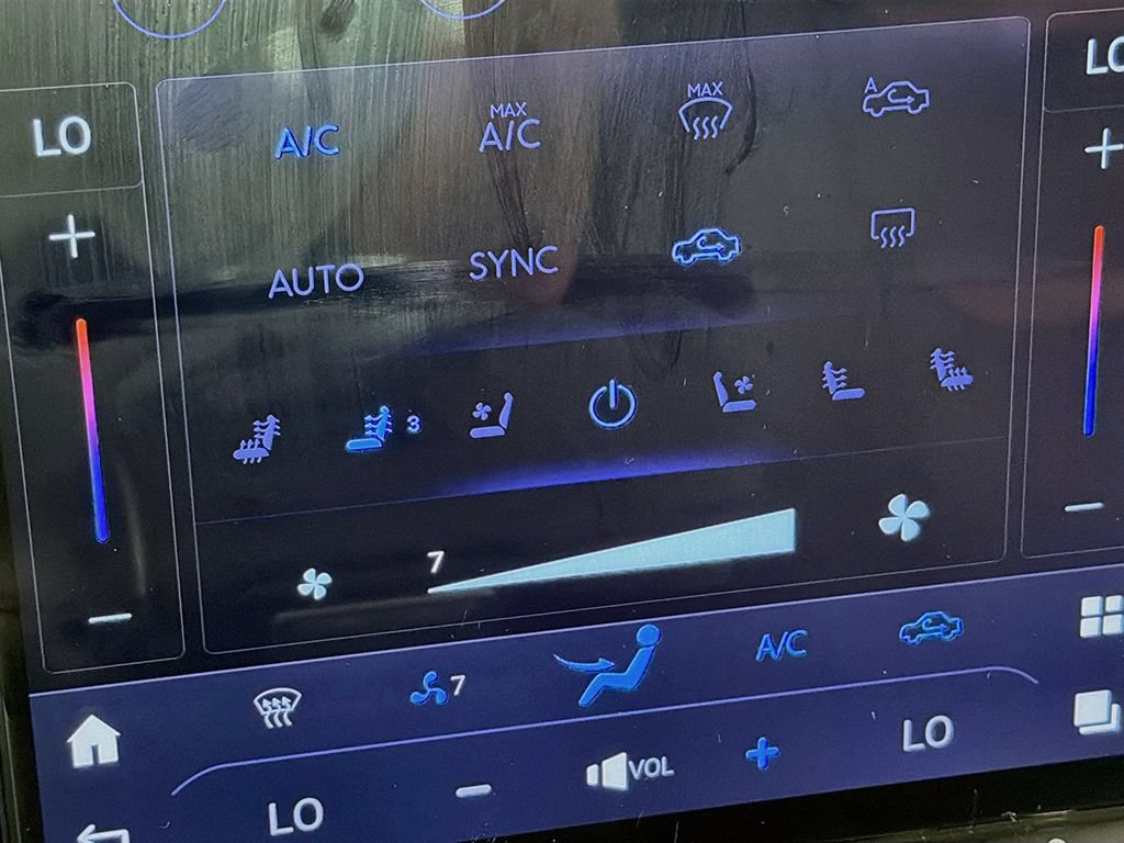 Used 2019 GMC Sierra 1500 AT4 w/ AT4 Premium Package AWD/4WD image 42