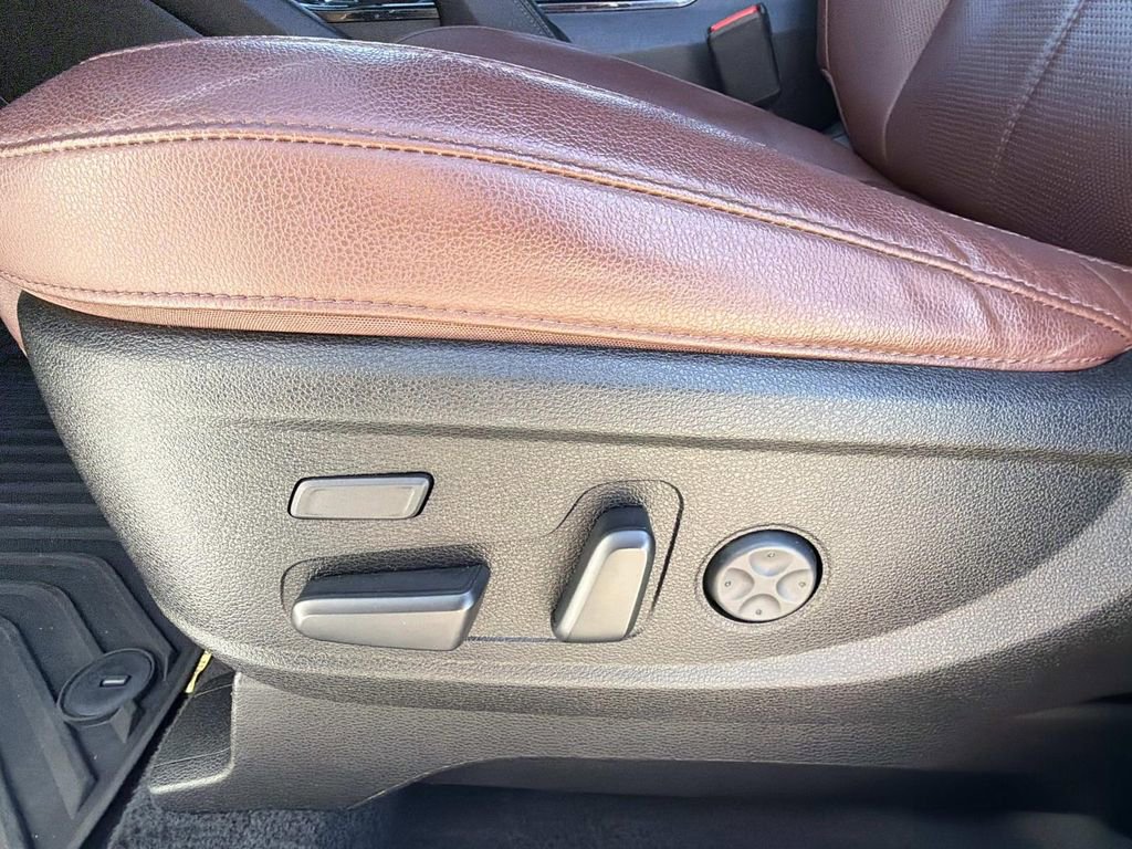 Used 2023 Kia Telluride SX image 13