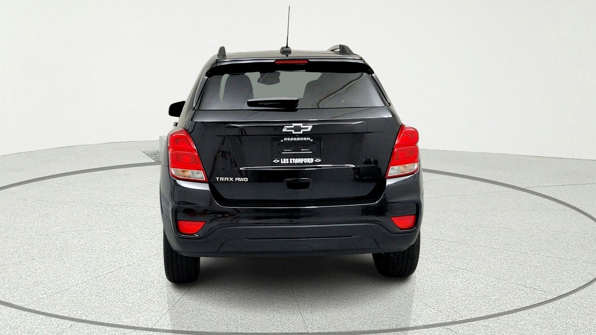Used 2022 Chevrolet Trax LT w/ Midnight Edition AWD/4WD image 4
