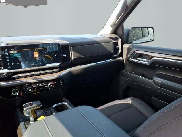 Used 2023 Chevrolet Silverado 1500 LT Trail Boss w/ Protection Package AWD/4WD image 9