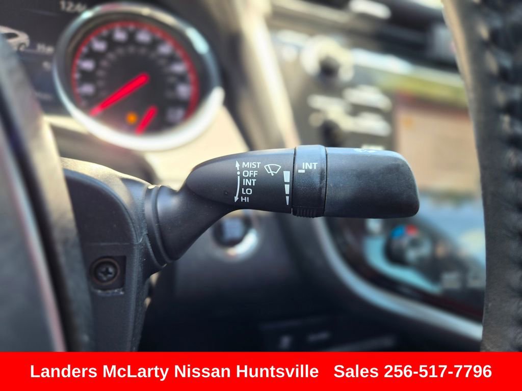 Used 2019 Toyota Camry XSE FWD image 24