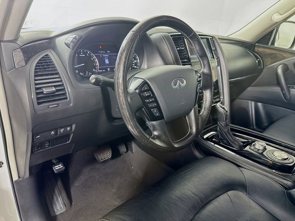 Used 2020 INFINITI QX80 Luxe w/ All-Season Package image 9