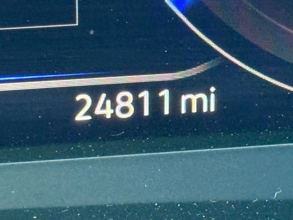 Used 2022 Volkswagen Atlas Cross Sport SEL R-Line image 21