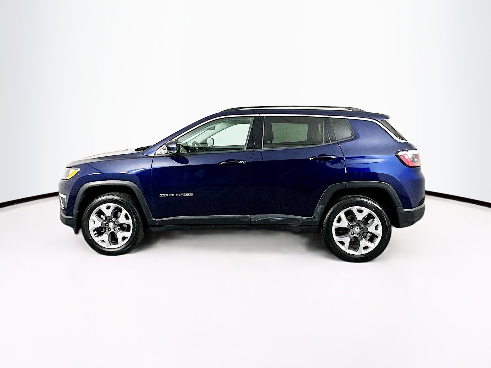 Used 2021 Jeep Compass Limited image 4