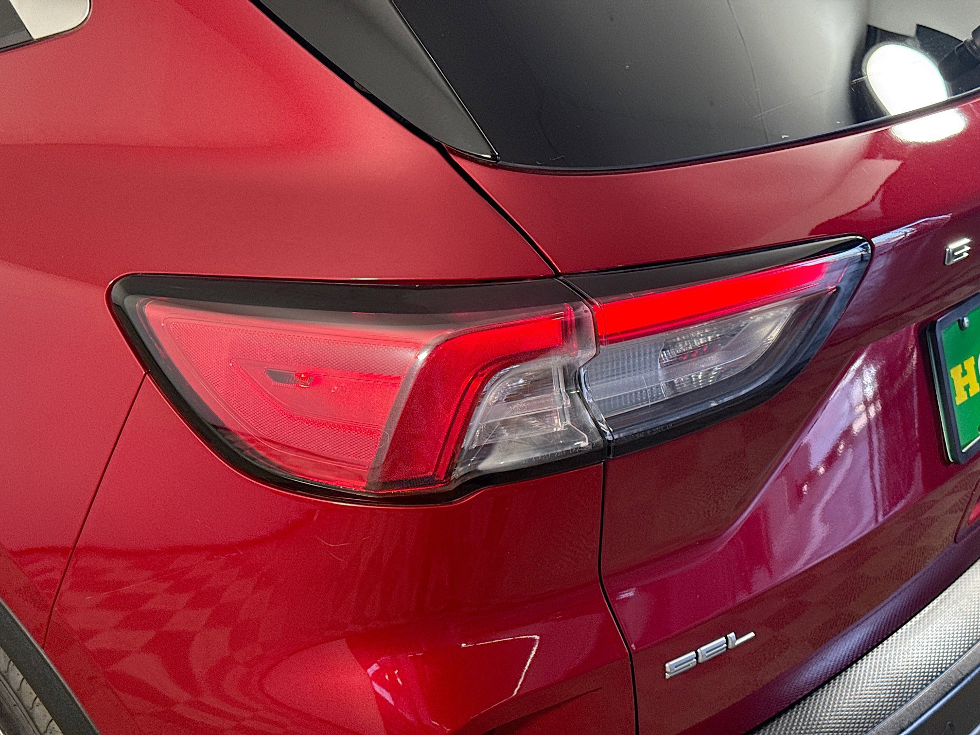 Used 2021 Ford Escape SEL w/ Technology Package image 36