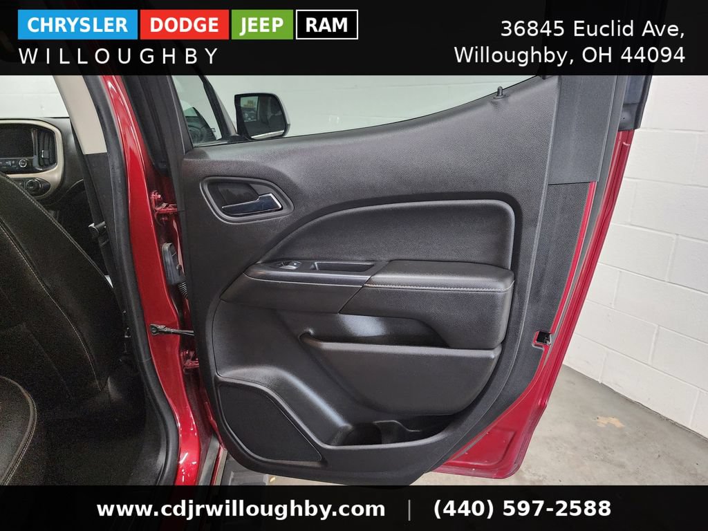 Used 2017 GMC Canyon Denali AWD/4WD image 32