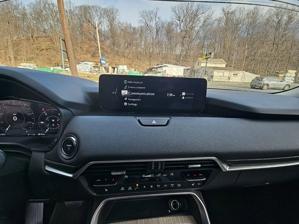 Certified 2024 MAZDA CX-90 Plug-In Hybrid w/ Preferred image 11