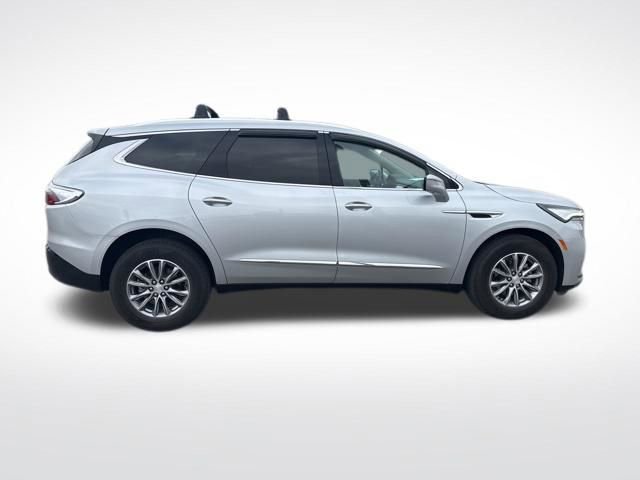 Used 2022 Buick Enclave Essence w/ Sound and Sites Package image 6
