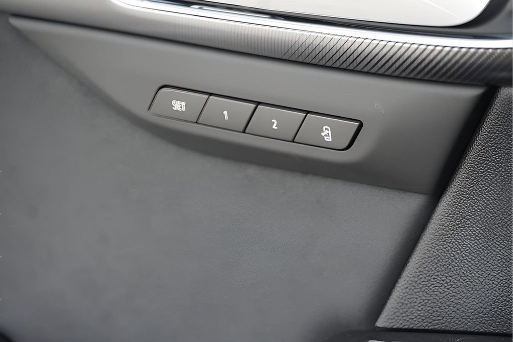 New 2026 Buick Envision Sport Touring image 19