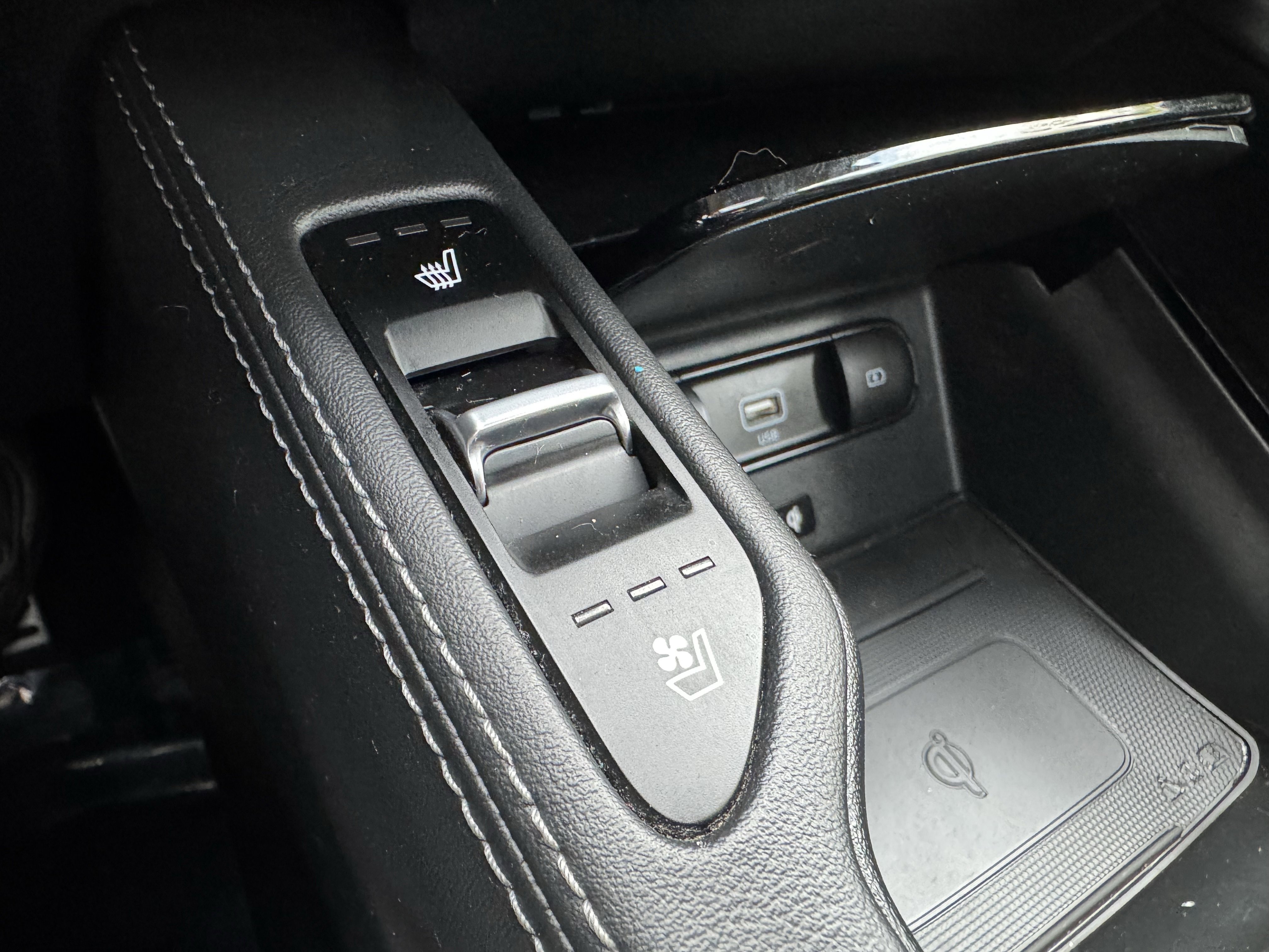 Used 2022 Kia Telluride SX image 9