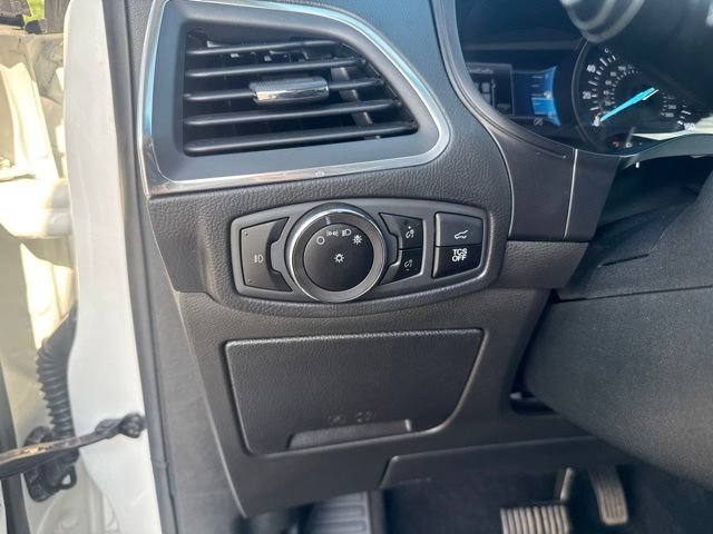 Used 2023 Ford Edge Titanium AWD/4WD image 26