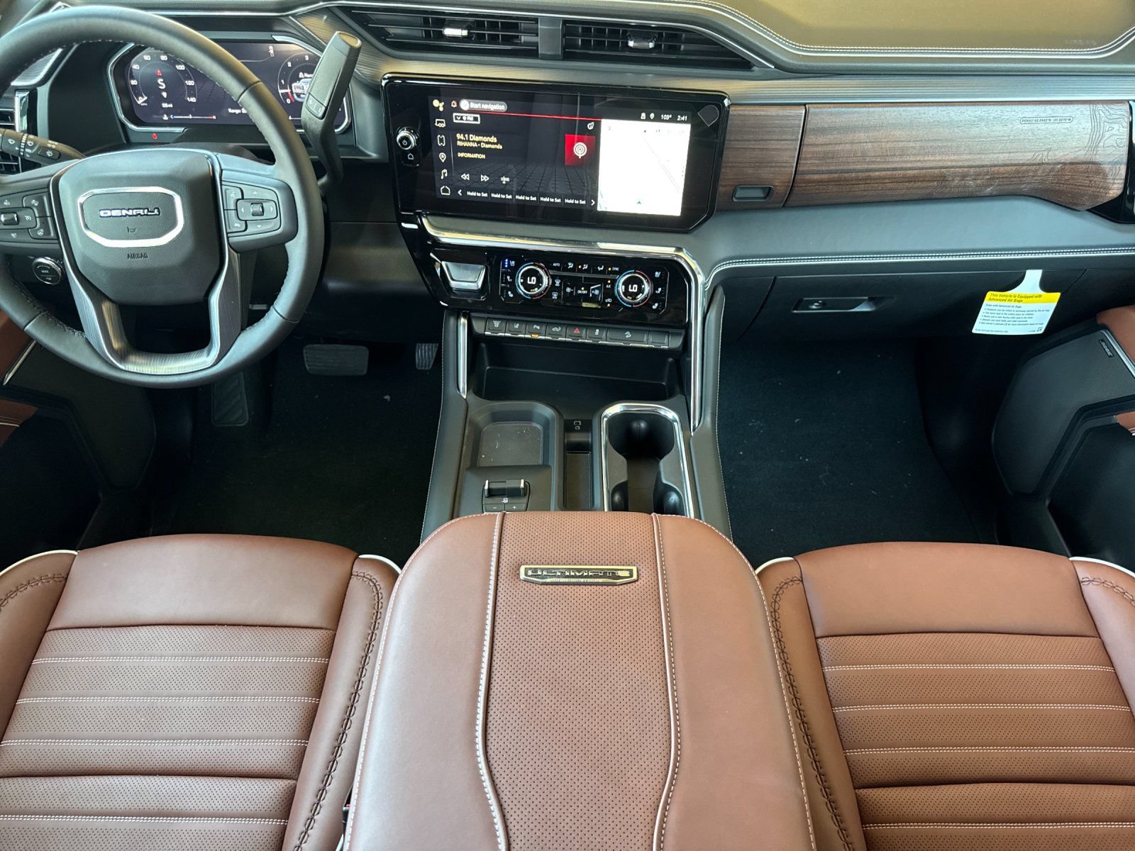 New 2026 GMC Sierra 2500 Denali Ultimate AWD/4WD image 13