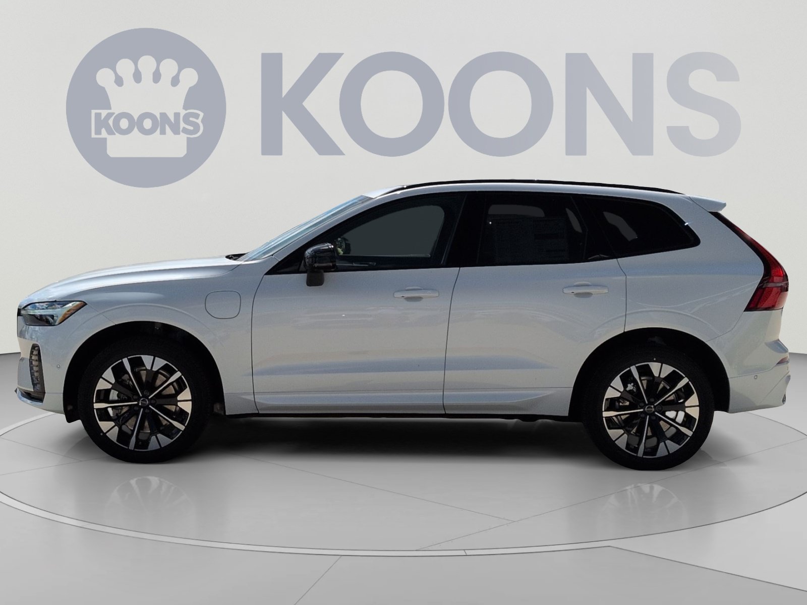 New 2026 Volvo XC60 T8 Plus w/ Protection Package Premier AWD/4WD image 7