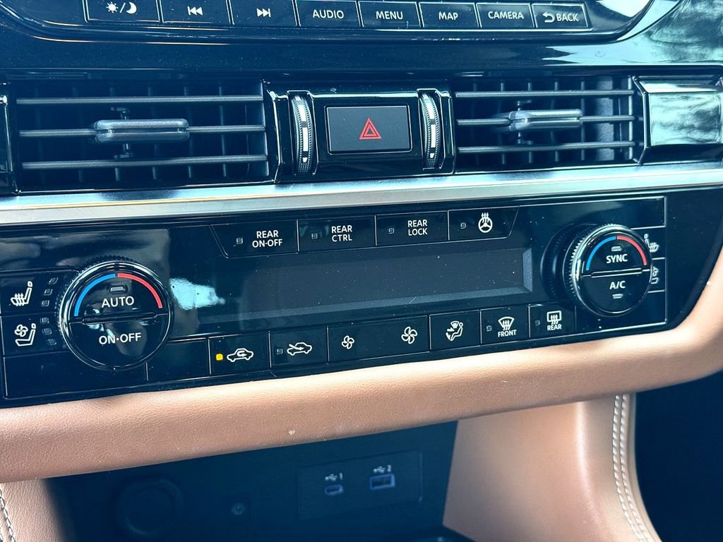 Used 2023 Nissan Pathfinder Platinum image 23