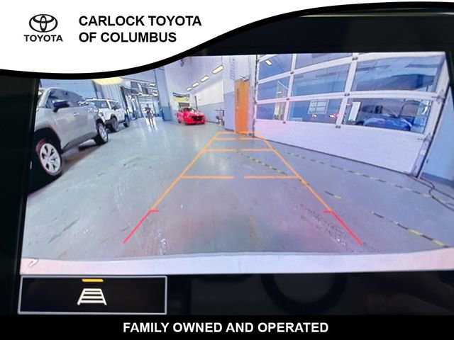 Used 2024 Chevrolet Malibu LT FWD image 30