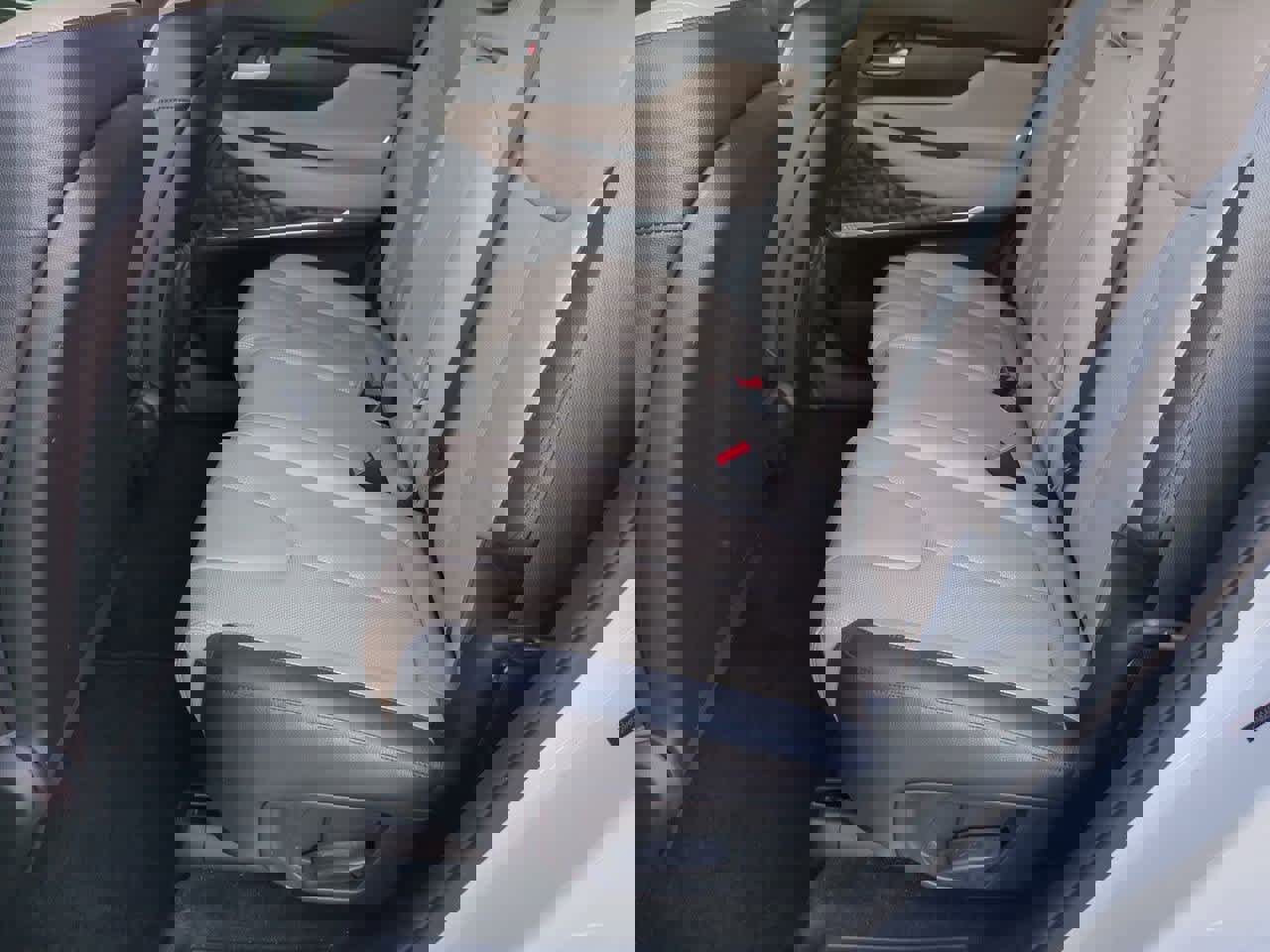 Used 2019 Hyundai Santa Fe Limited image 19